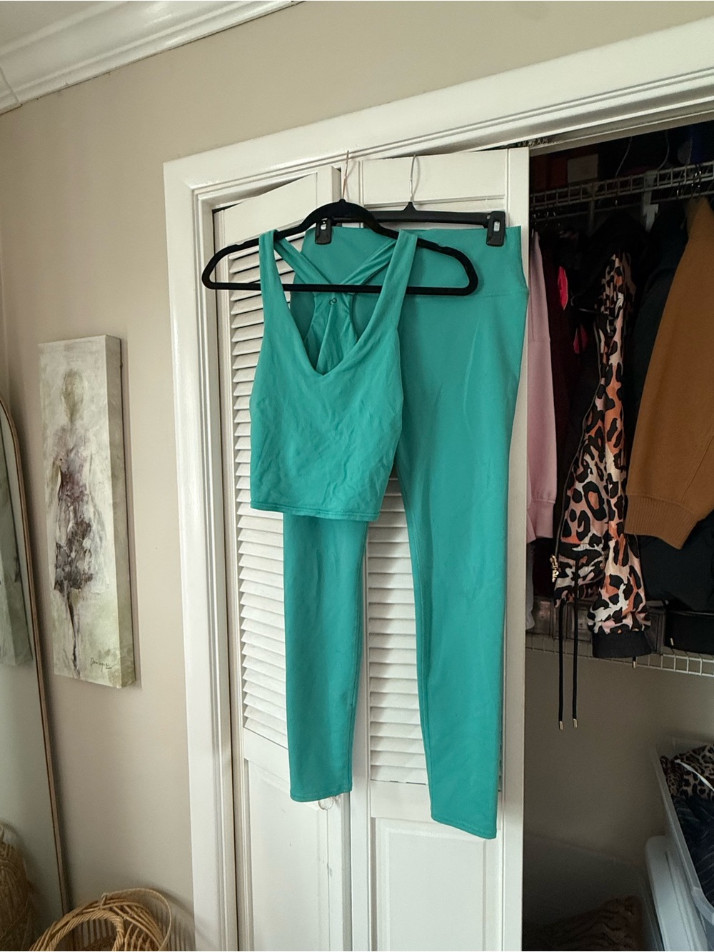 ALO Yoga Teal High-Waist Leggings & V-Back Crop Tank Set
